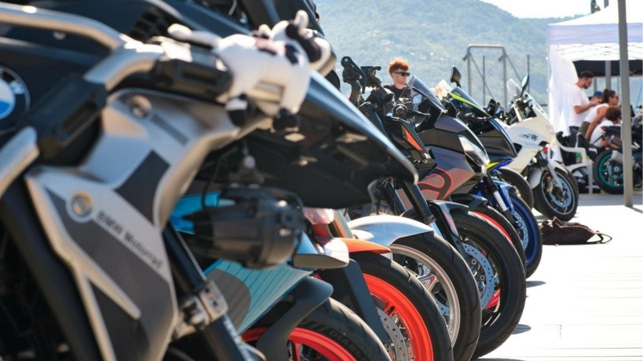 Mercato moto, luglio in frenata: cambiano i motociclisti e AICMOTO lancia l’allarme