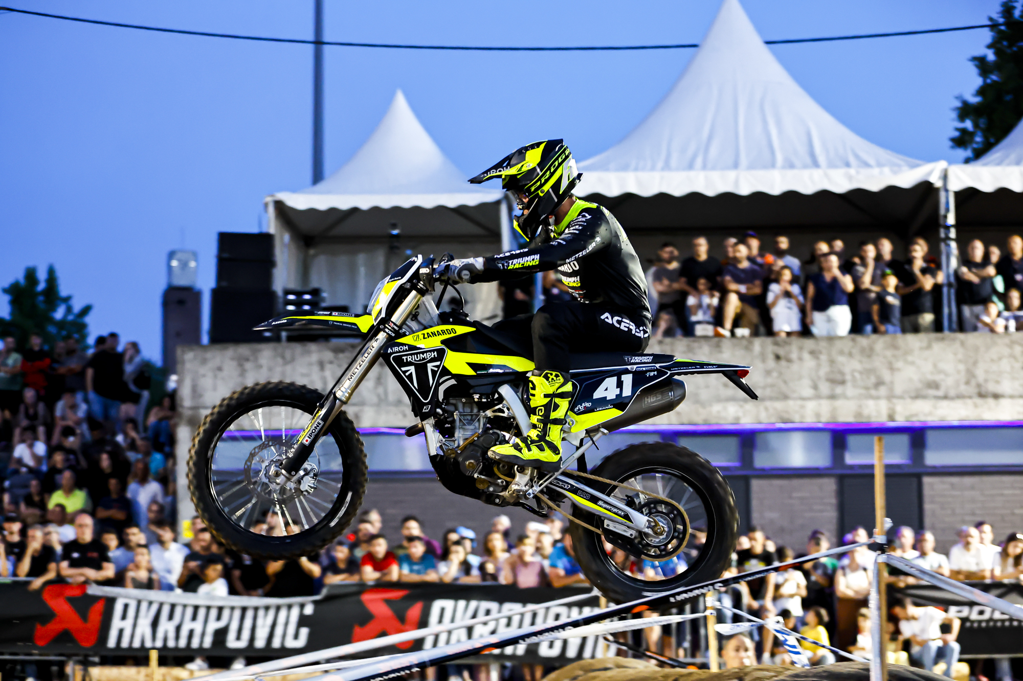 Eleveit X Legend EVO Power Fluo