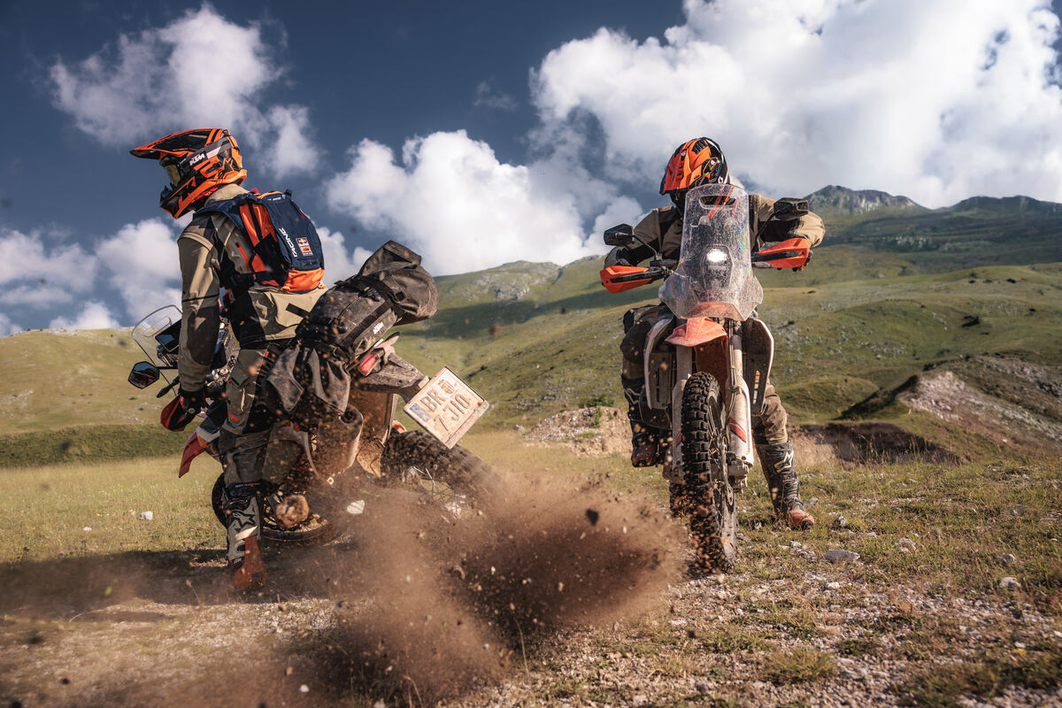 KTM 690 Rally 2027